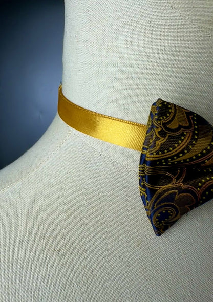 Paisley brown gold pretied bow